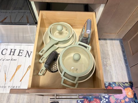 Pots and pans for everything from breakfast to a family dinner